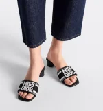 Dway Heeled Slide - Image 2